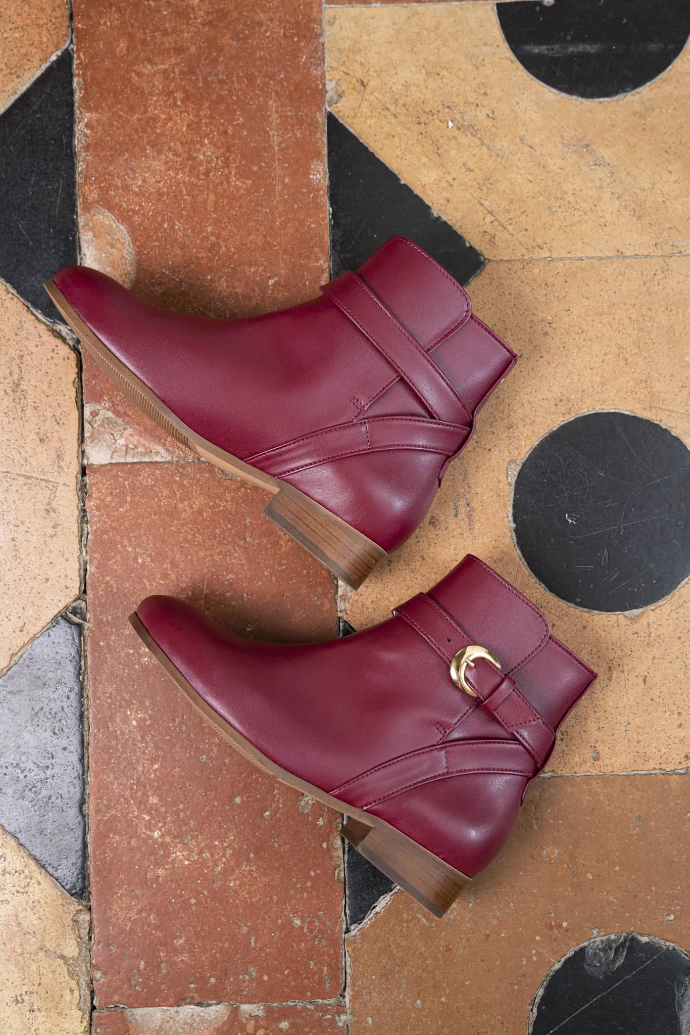 Illusion Vegan Leather Ankle Boots | Burgundy