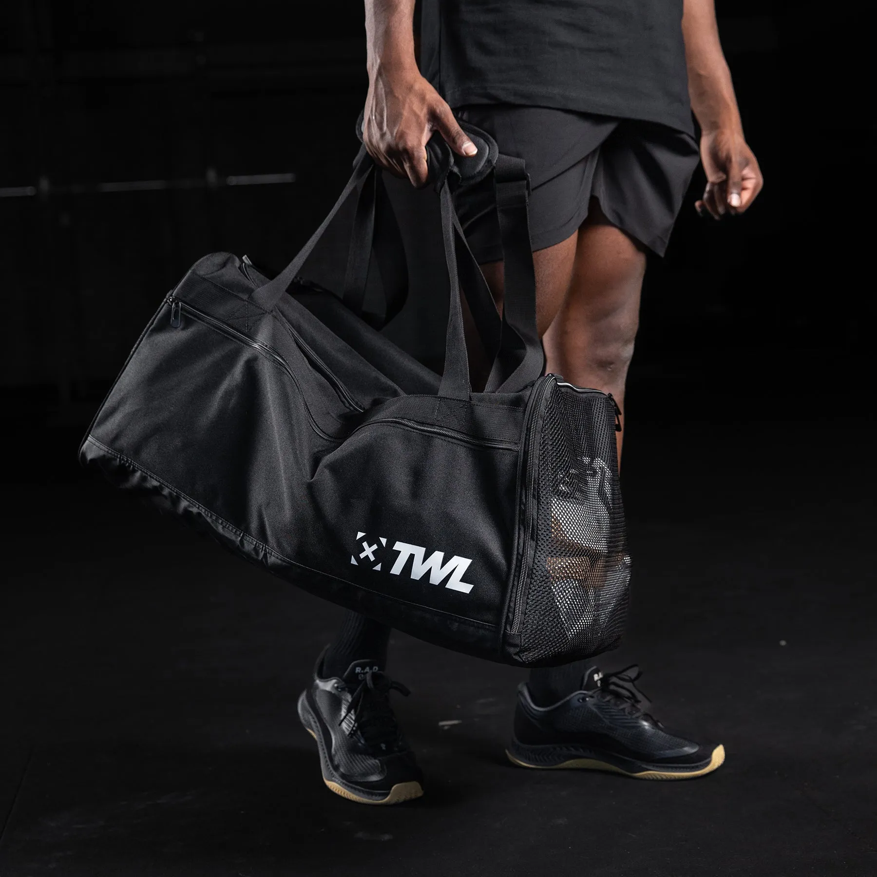 TWL - FUNDAMENTAL DUFFLE BAG - BLACK