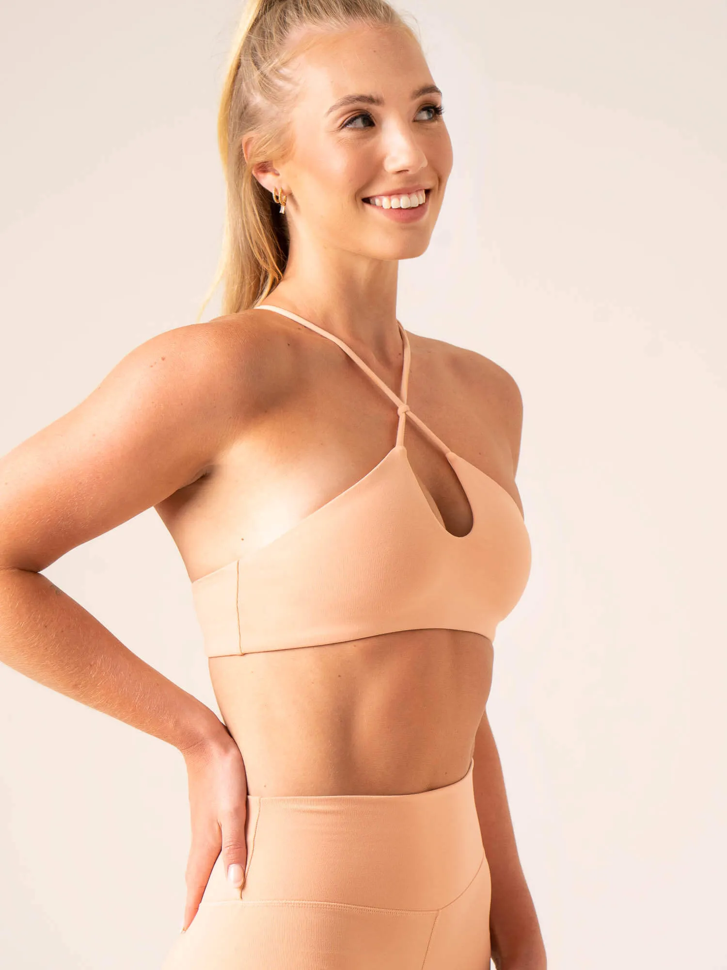 Unstoppable Sports Bra - Peach