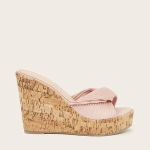 Wedge Wrinkle Sandals