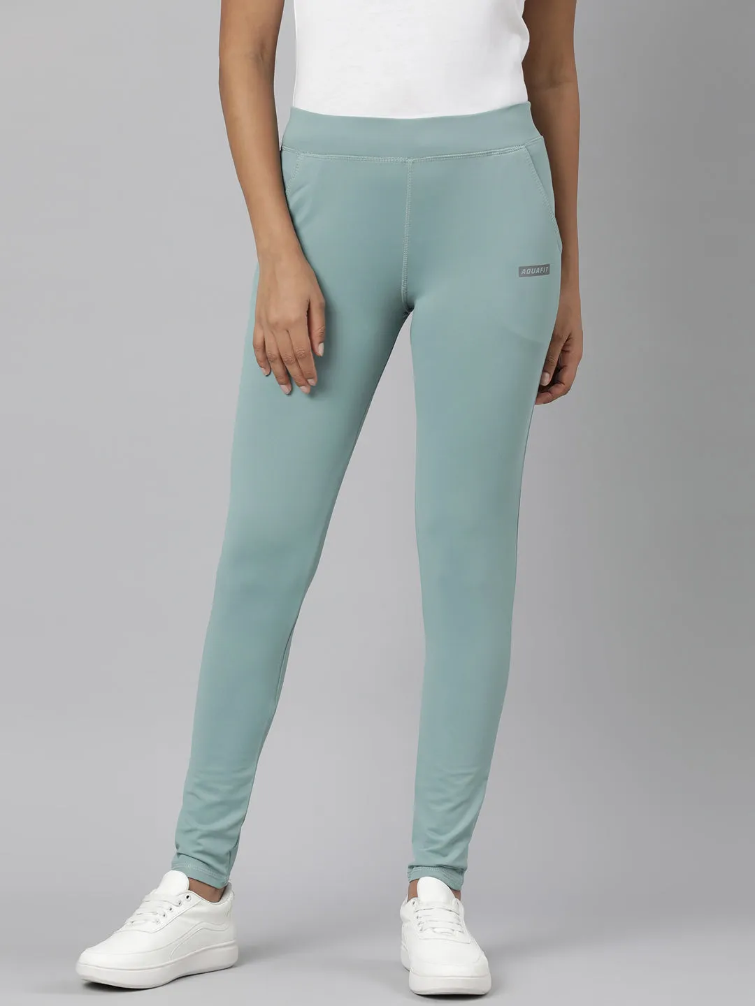 Women Sea Green Solid Trackapant